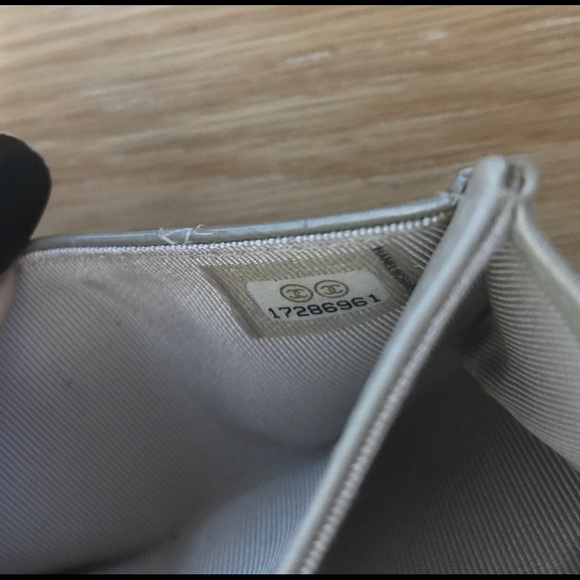 Authentic Chanel Change/Card Purse - Picture 5 of 8